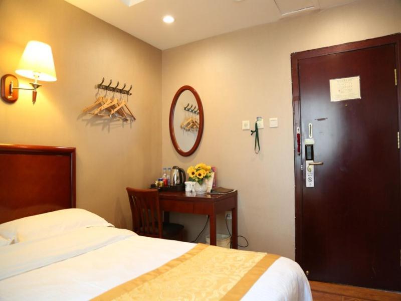 Greentree Inn Heilongjiang Harbin Zhongyang Street Business Hotel Dış mekan fotoğraf