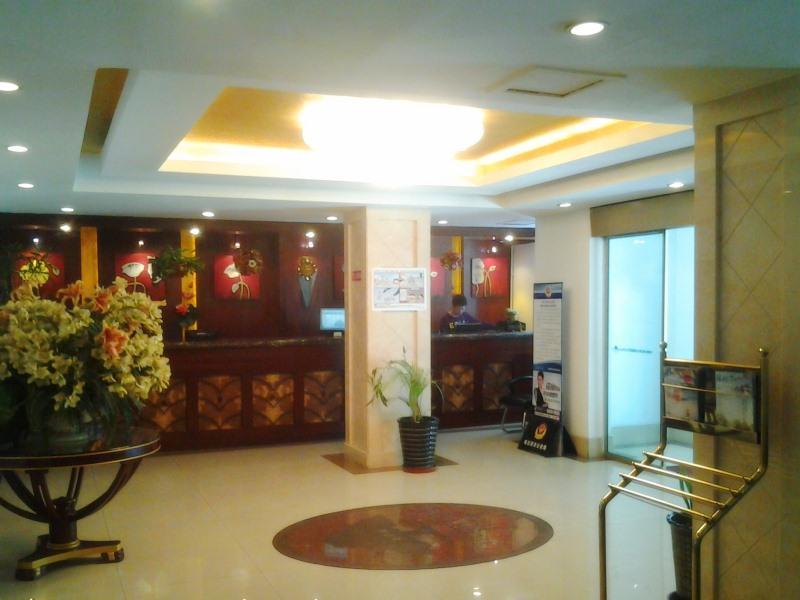 Greentree Inn Heilongjiang Harbin Zhongyang Street Business Hotel Dış mekan fotoğraf