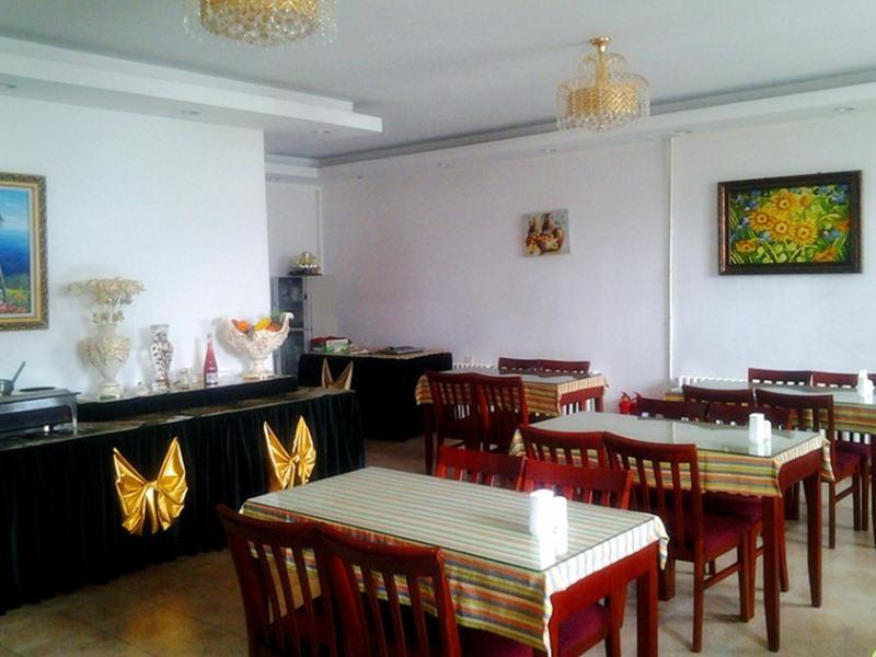 Greentree Inn Heilongjiang Harbin Zhongyang Street Business Hotel Dış mekan fotoğraf
