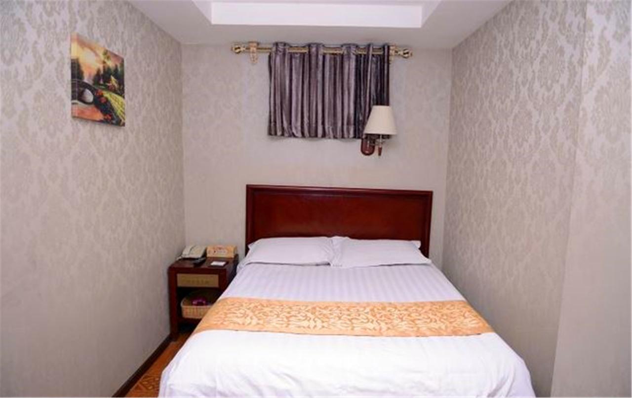 Greentree Inn Heilongjiang Harbin Zhongyang Street Business Hotel Dış mekan fotoğraf