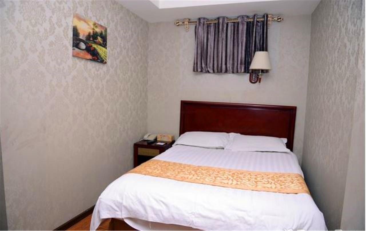 Greentree Inn Heilongjiang Harbin Zhongyang Street Business Hotel Dış mekan fotoğraf